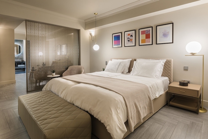 Imagen de la habitación del Hotel Oniro City. Foto 8