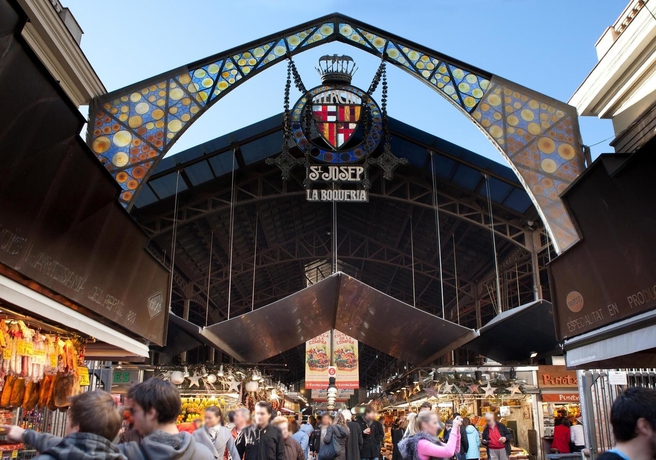 Imagen de los exteriores del Hotel Onix Liceo. Foto 10