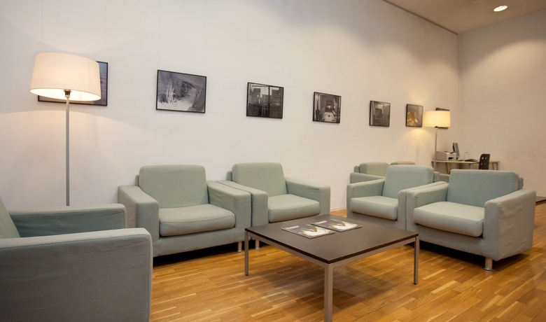 Imagen de los interiores del Hotel Onix Rambla. Foto 14