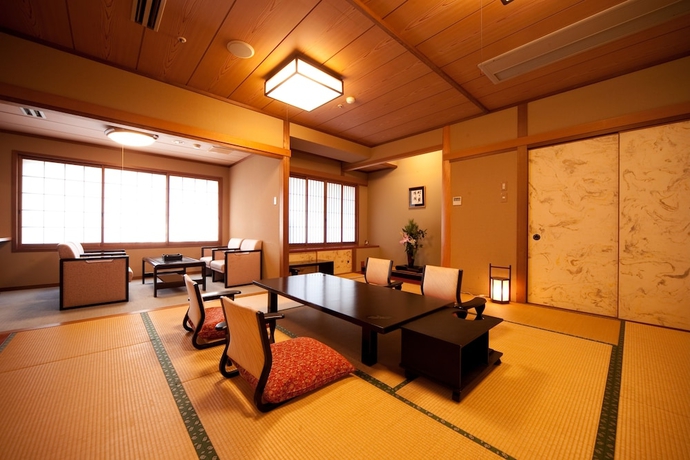 Imagen de la habitación del Hotel Oniyama. Foto 6
