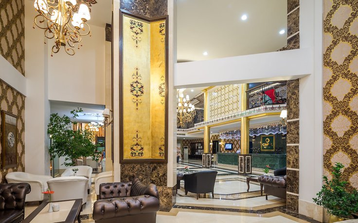 Imagen de los interiores del Hotel Onkel Resort. Foto 11