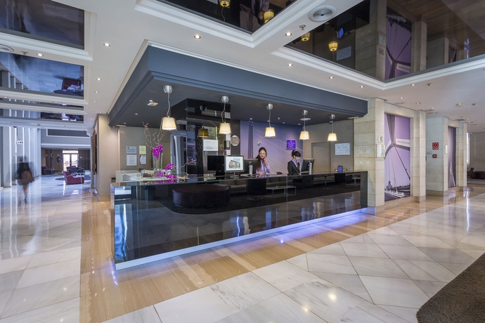 Imagen de los interiores del Hotel Only YOU Sevilla. Foto 15