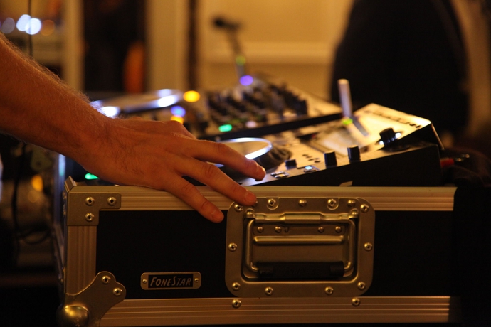 Imagen del bar/restaurante del Hotel Only You Atocha. Foto 4