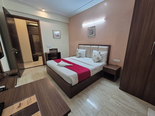 Imagen de la habitación del Hotel OnlyStay Luxe House Golf Course Road. Foto 1