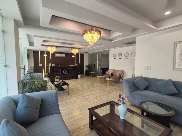 Imagen de los interiores del Hotel OnlyStay Luxe House Golf Course Road. Foto 14