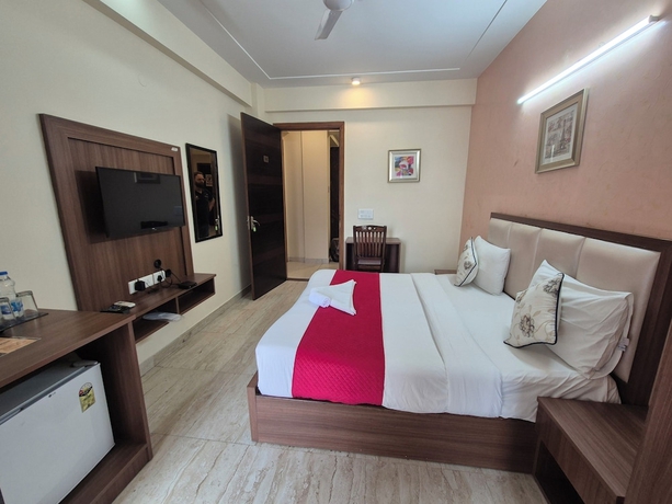 Imagen de la habitación del Hotel OnlyStay Luxe House Golf Course Road. Foto 3