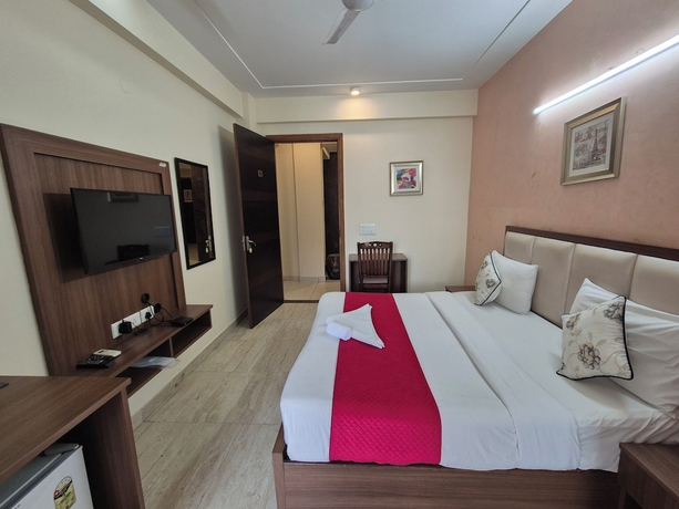 Imagen de la habitación del Hotel OnlyStay Luxe House Golf Course Road. Foto 10