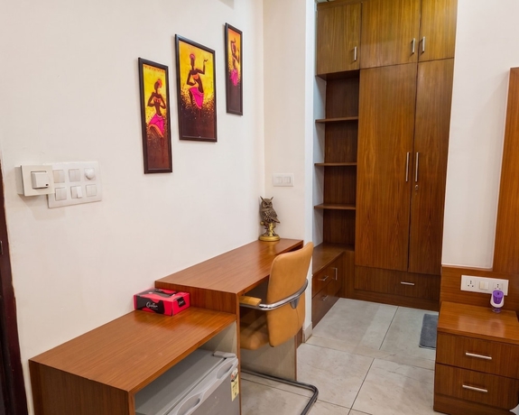 Imagen de los interiores del Hotel OnlyStay Restivo Golf Course Road. Foto 16