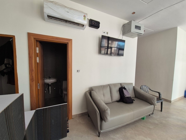 Imagen de los interiores del Hotel OnlyStay Surbhi Dham. Foto 15