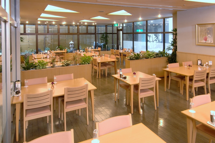Imagen del bar/restaurante del Hotel Onomichi Kokusai. Foto 2
