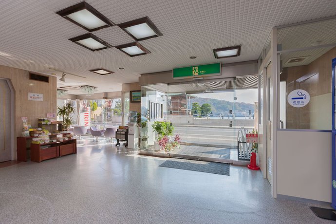 Imagen de los interiores del Hotel Onomichi Royal. Foto 17