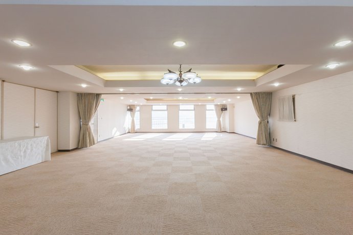 Imagen de los interiores del Hotel Onomichi Royal. Foto 19