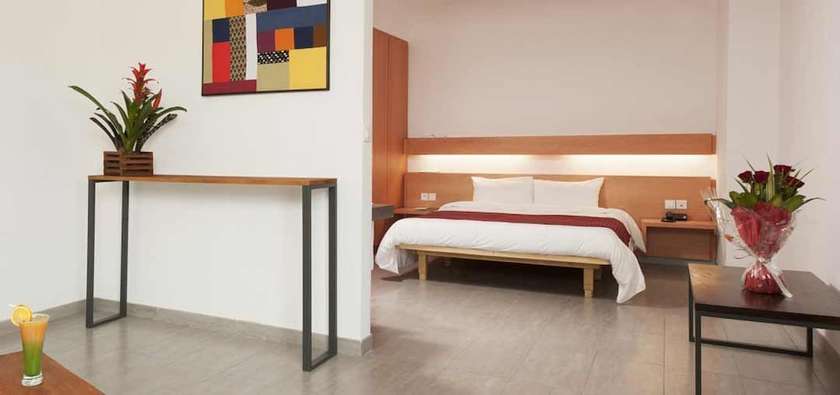 Imagen de la habitación del Hotel Onomo Abidjan Airport. Foto 16