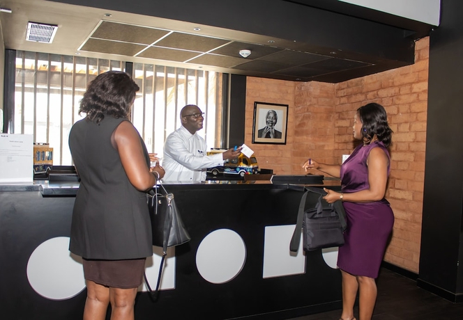 Imagen de los interiores del Hotel Onomo Dakar. Foto 13