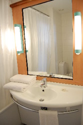 Imagen de la habitación del Hotel Onomo Hotel Maputo. Foto 8