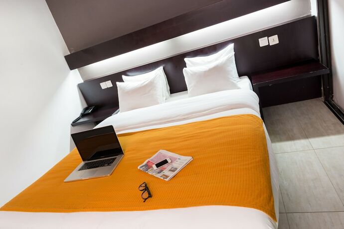 Imagen de la habitación del Hotel Onomo Libreville. Foto 25