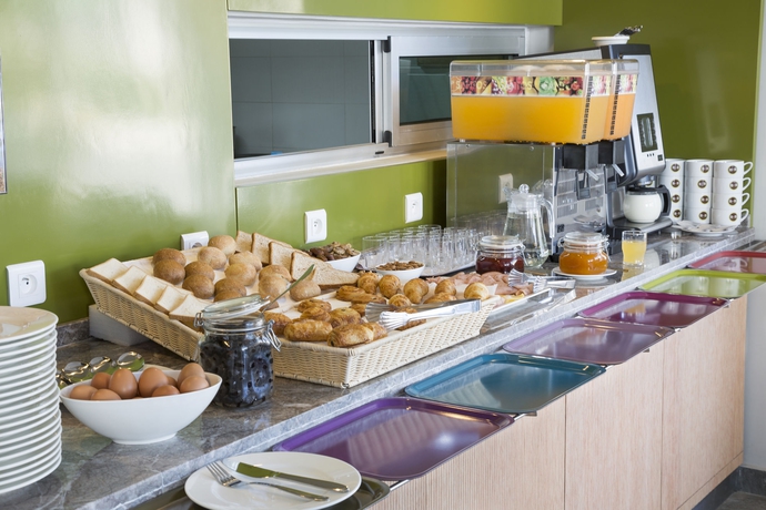 Imagen del bar/restaurante del Hotel Onomo Rabat Medina. Foto 3