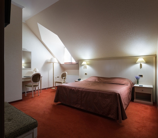 Imagen de la habitación del Hotel Onovo. Foto 4