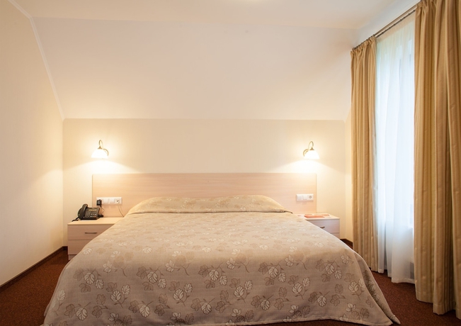 Imagen de la habitación del Hotel Onovo. Foto 15