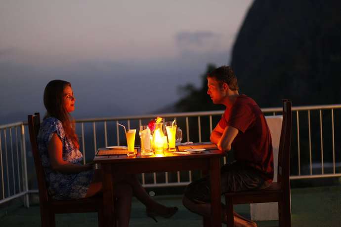 Imagen del bar/restaurante del Hotel Onrock. Foto 3