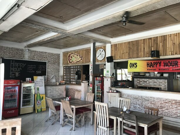 Imagen del bar/restaurante del Hotel Ons Canggu. Foto 21