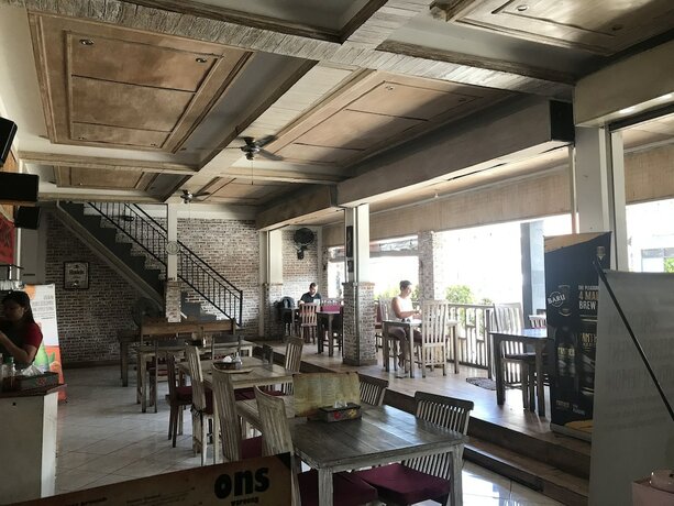 Imagen del bar/restaurante del Hotel Ons Canggu. Foto 22