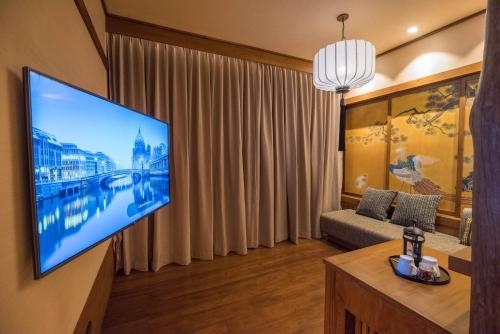 Imagen de la habitación del Hotel Onsen At Moncham. Foto 10