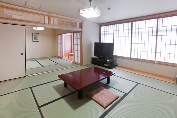 Imagen de la habitación del Hotel Onsen Nakahara Bessou. Foto 11