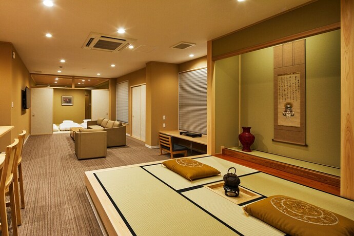 Imagen de la habitación del Hotel Onsen No Yado Gion Maisen Bettei By Yadoru Kyoto Hanare. Foto 17