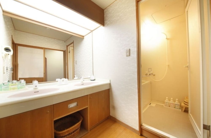 Imagen de la habitación del Hotel Onsen Omoto. Foto 18