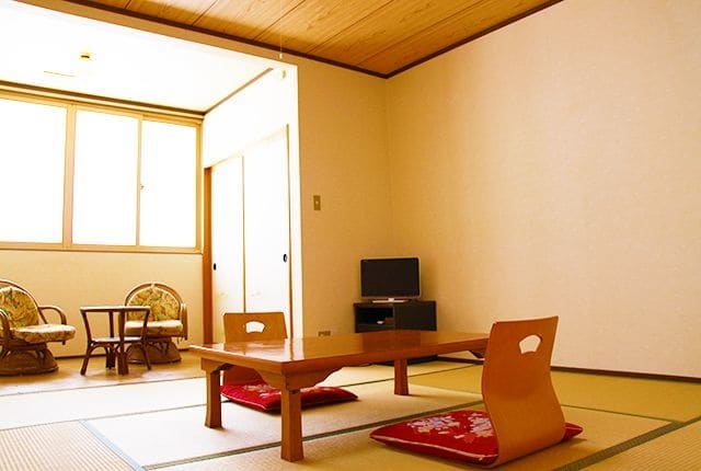 Imagen de la habitación del Hotel Onsen Yado Misuzuso. Foto 7