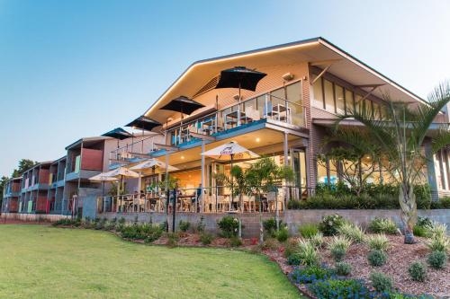 Imagen general del Hotel Onslow Beach Resort. Foto 1