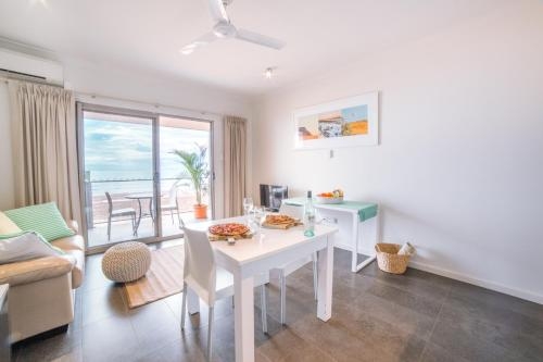 Imagen general del Hotel Onslow Beach Resort. Foto 4