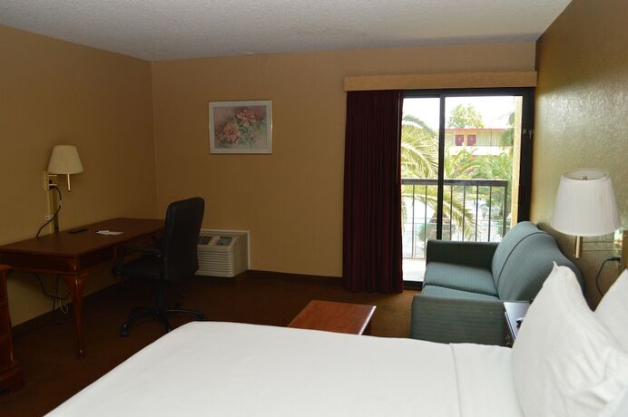 Imagen general del Hotel Ontario Airport Inn. Foto 8