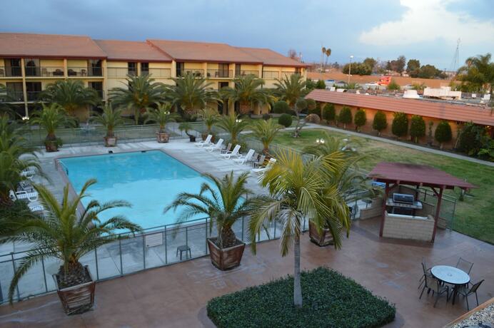 Imagen general del Hotel Ontario Airport Inn. Foto 10