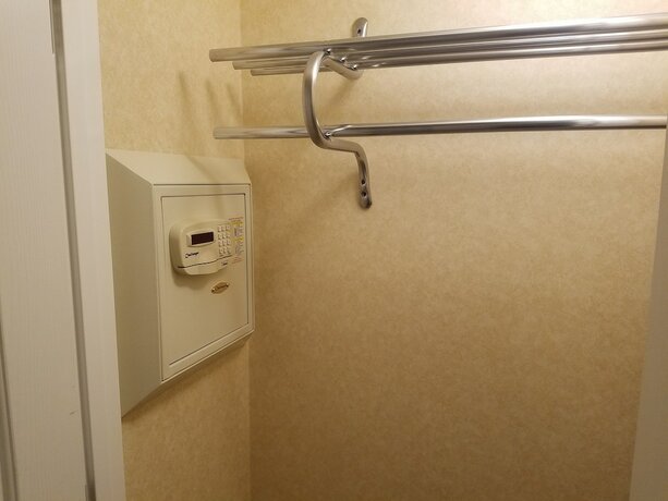 Imagen de la habitación del Hotel Ontario Airport Inn. Foto 16