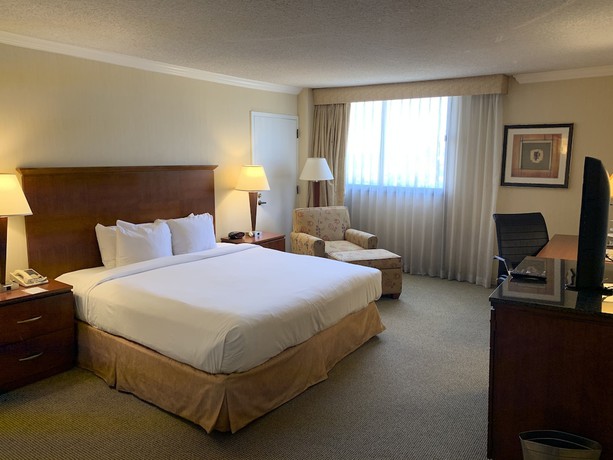 Imagen de la habitación del Hotel Ontario Airport and Conference Center. Foto 3