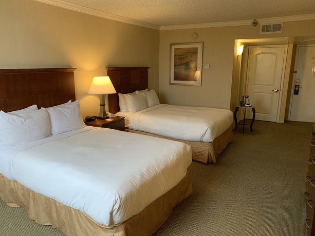 Imagen de la habitación del Hotel Ontario Airport and Conference Center. Foto 10