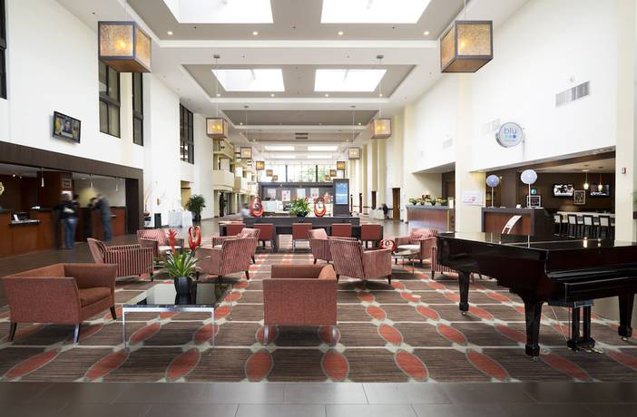 Imagen de los interiores del Hotel Ontario Airport and Conference Center. Foto 20