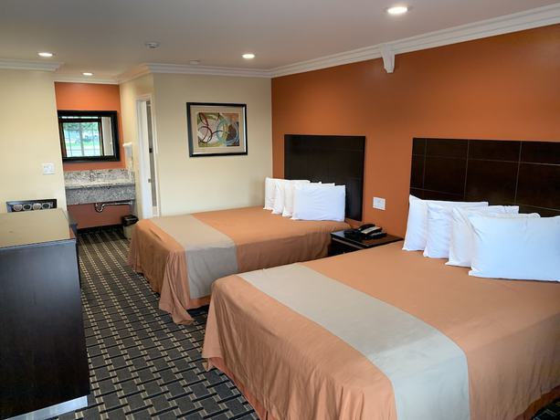 Imagen de la habitación del Hotel Ontario Inn and Suites. Foto 7