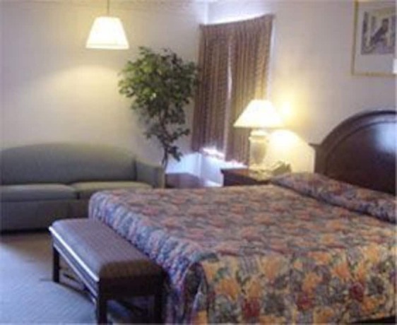 Imagen de la habitación del Hotel Ontario Inn and Suites. Foto 16