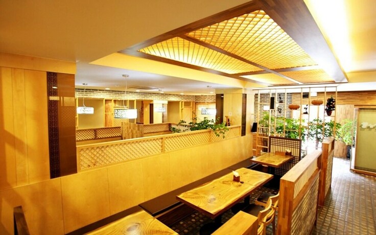 Imagen de los interiores del Hotel Onyang Herington Tourist. Foto 18