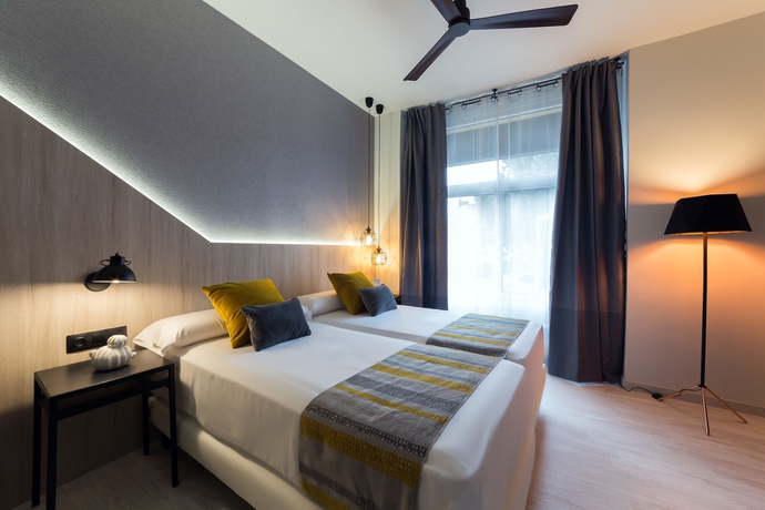 Imagen de la habitación del Hotel Onyarbi. Foto 14