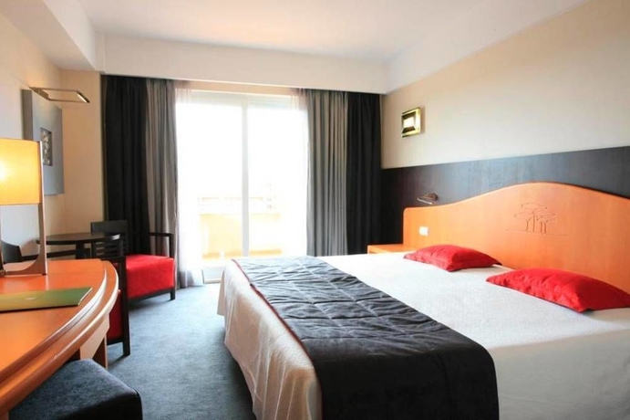 Imagen de la habitación del Hotel Onyria Marinha Boutique. Foto 2