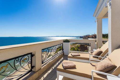 Imagen general del Hotel Onyx Beach Residence - Free Parking & Beach Access. Foto 6