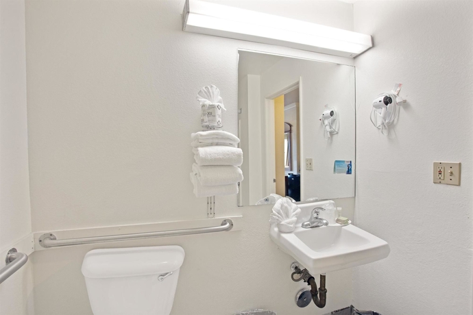 Imagen de la habitación del Hotel Onyx Hollywood. Foto 6