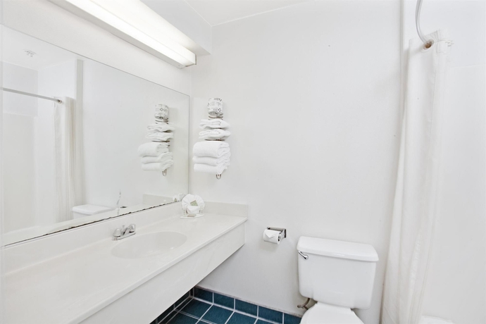 Imagen de la habitación del Hotel Onyx Hollywood. Foto 7