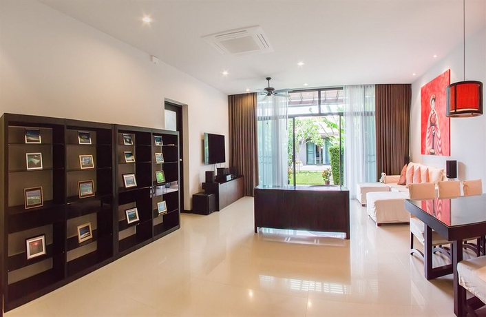 Imagen de los interiores del Hotel Onyx Villa By Tropiclook. Foto 14