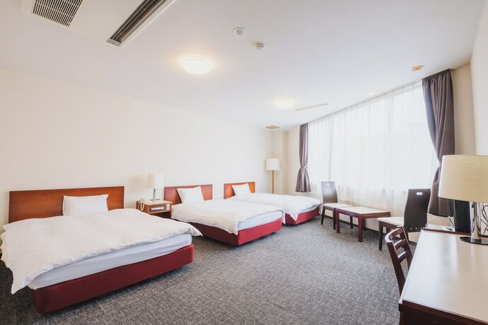 Imagen de la habitación del Hotel Ooedo Onsen Monogatari Awara. Foto 12