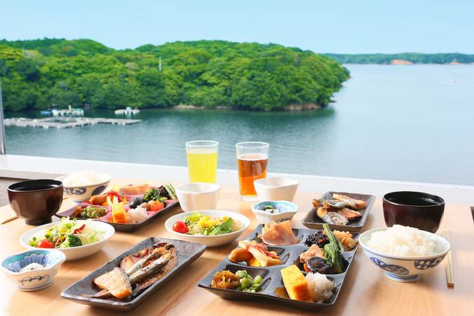 Imagen del bar/restaurante del Hotel Ooedo Onsen Monogatari Iseshima. Foto 12